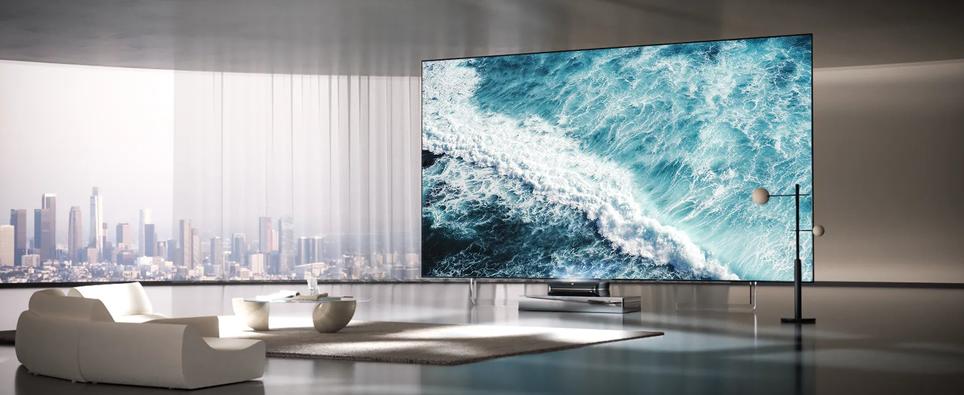 Wohnzimmer mit LTV-3000 Pro UST Beamer als 4K Heimkino-Lösung auf großer Leinwand.